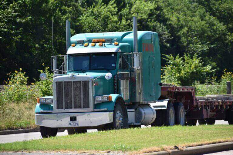 18-Wheeler Accidents: How a Lawyer Can Help You Get the Justice You Deserve 3 18-Wheeler-Accidents