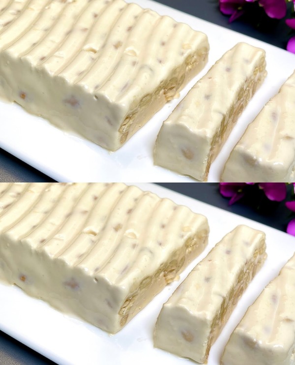 Quick Honey Almond Dessert