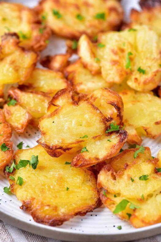 Air fryer smashed potatoes 1