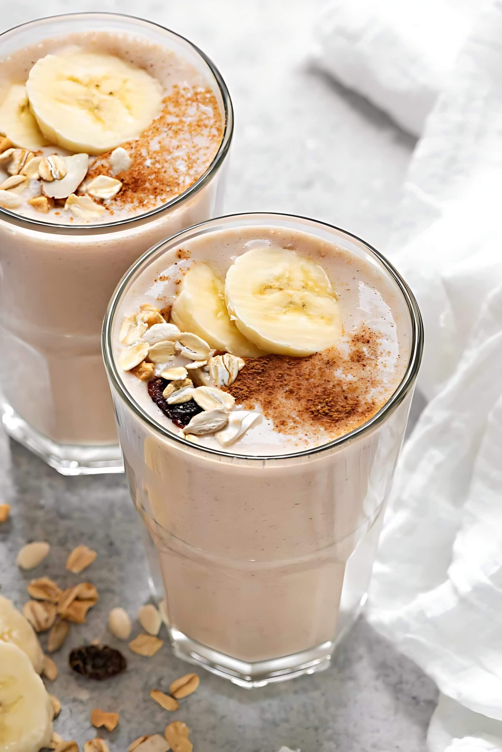 Banana Oat Breakfast Smoothie