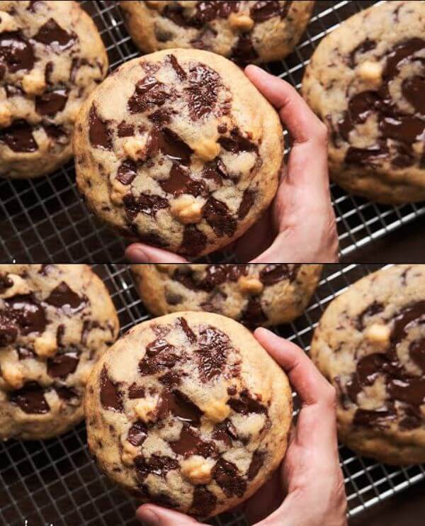 Soft Chocolate Chip Cookies