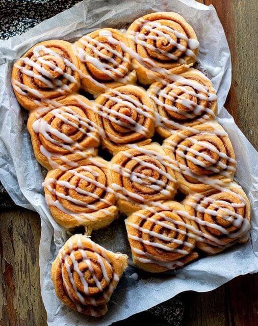 Cinnamon rolls