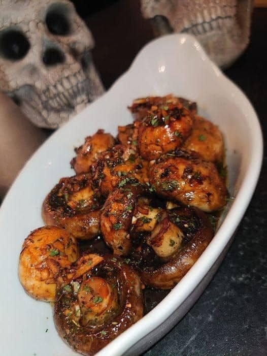 Air fryer Garlic Butter Roasted Mushrooms 1