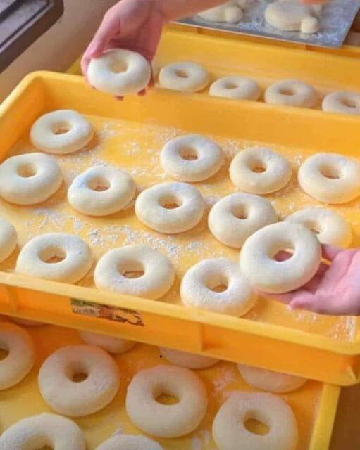 MIDWEEK BAKED  DOUGHNUTS