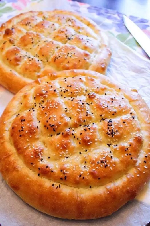 No-knead Turkish bread