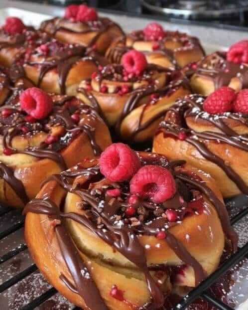 Raspberry & Nutella Bread Rolls 1