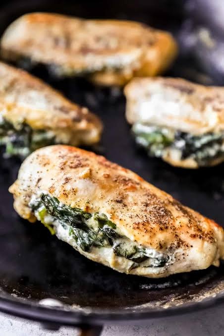 Spinach Stuffed Chicken Breast 1