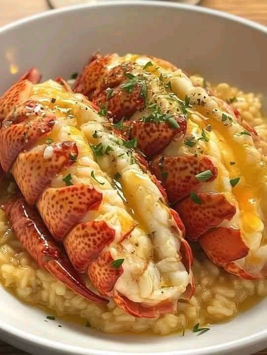 Garlic Butter Lobster And Scallops Recipe 1