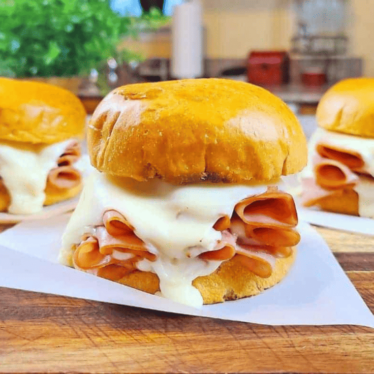 Air Fryer Hardee’s Big Hot Ham N’ Cheese 1