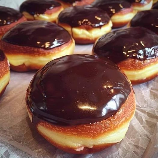 Donuts with Boston Cream 9