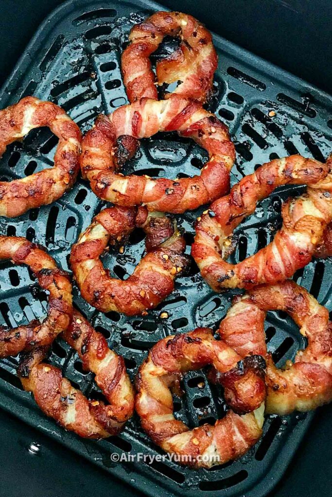 Air fryer bacon wrapped onion rings 1