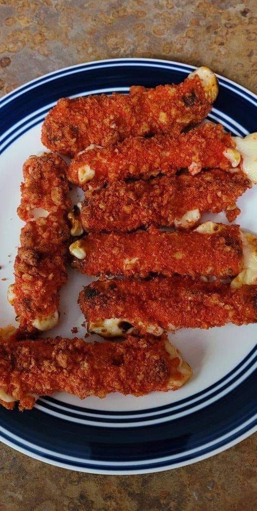 AIR FRYER SPICY MOZZARELLA STICKS 1