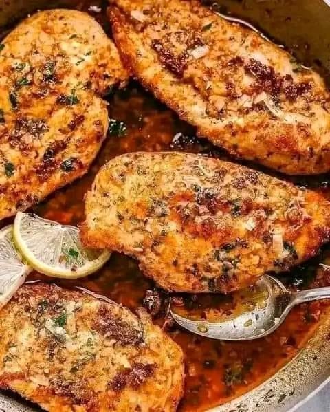Delicious creamy garlic chicken 1