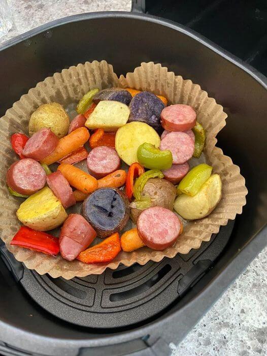 Air fryer veggies and sausage 1