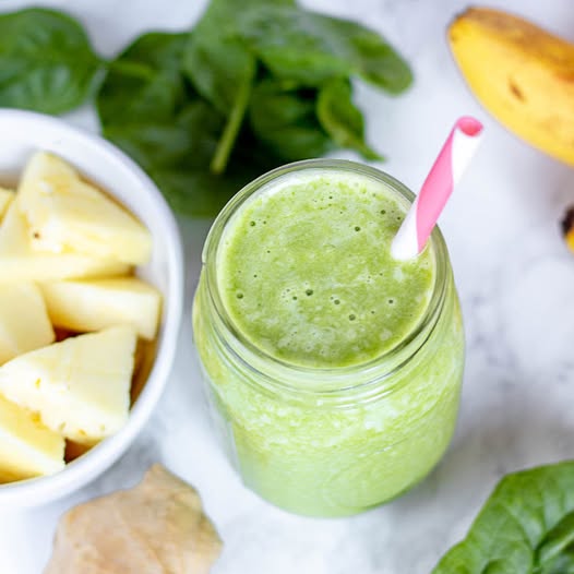Pineapple Green Smoothie 1