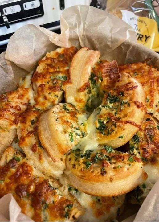 Air Fryer Crumpet Garlic Bread 1