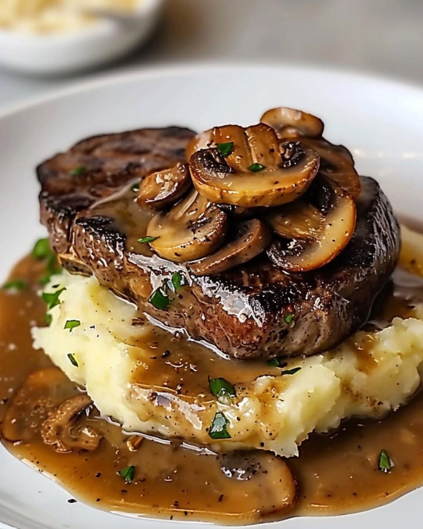 Steak with Mushroom Gravy and Creamy Mashed Potatoes 1