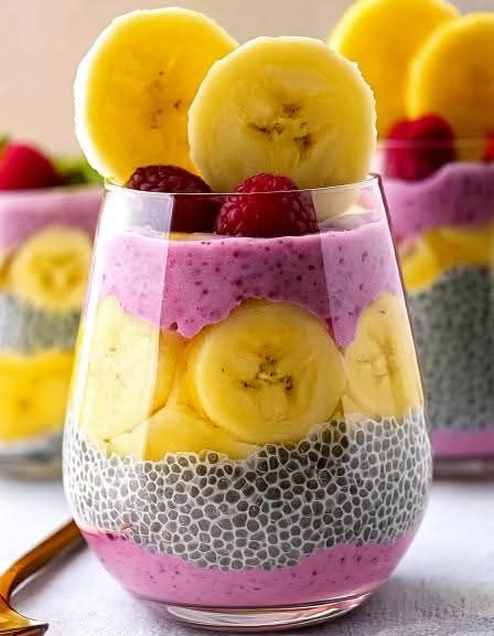 Blissful Raspberry Banana Chia Parfait 1