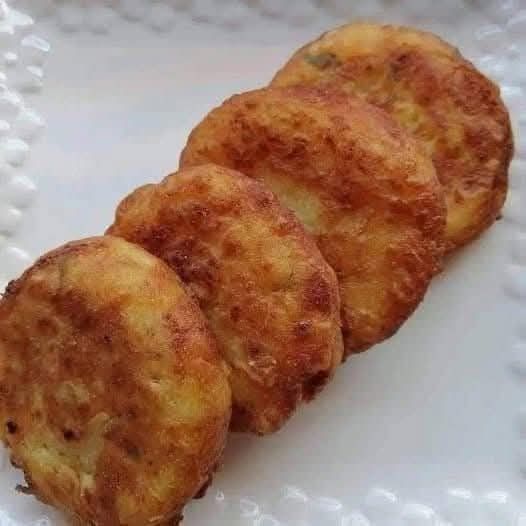 Quick and Easy Pan-Fried Corn Fritters 1