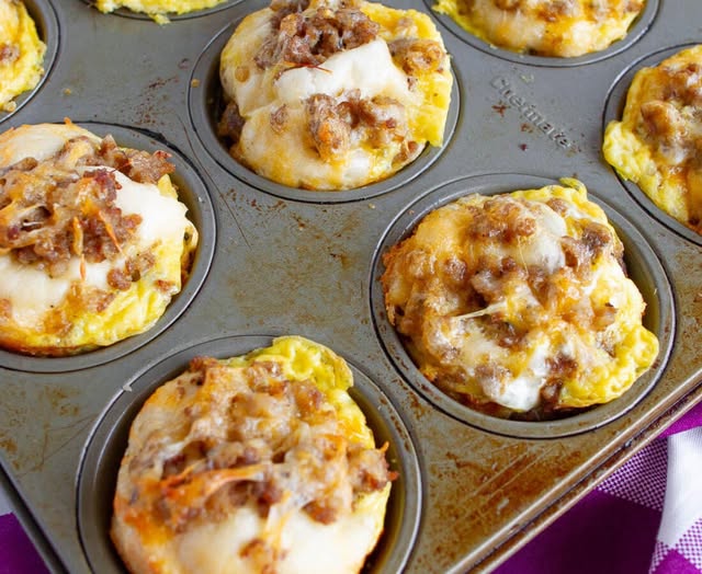 WW Friendly Sausage & Egg Breakfast Muffins 1