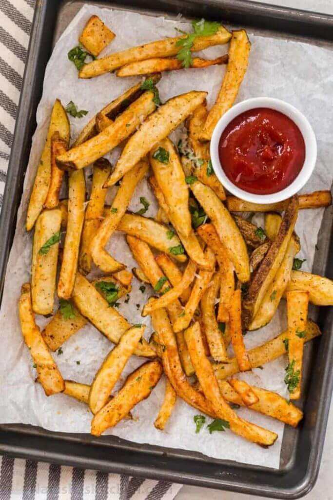 EASIEST AIR FRYER FRENCH FRIES 1