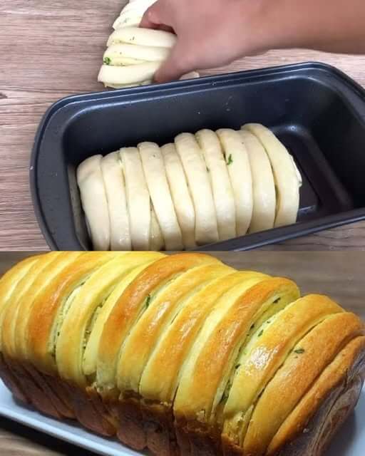 Homemade Garlic Bread Recipe: A Savory Delight 1