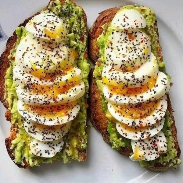 Avocado Toast with Soft-Boiled Eggs 1