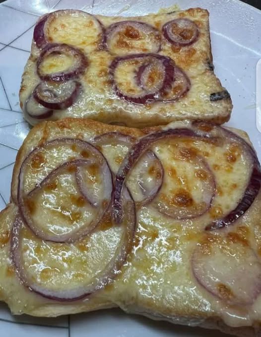 Cheese on Toast with Red Onion Marmalade Recipe 1
