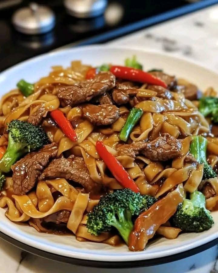 Sticky Beef Noodles 1