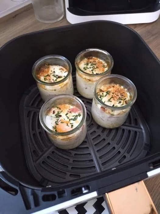 Air Fryer Eggs en Cocotte (Baked Eggs in Ramekins) 1