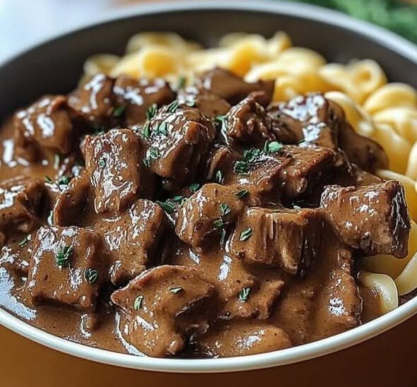 Egg Noodles with Rustic Beef Stroganoff 5