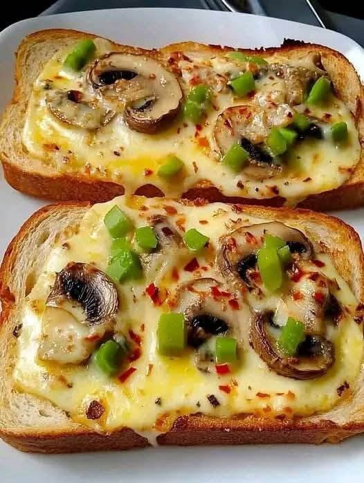 Cheesy Mushroom Toast Melts 1