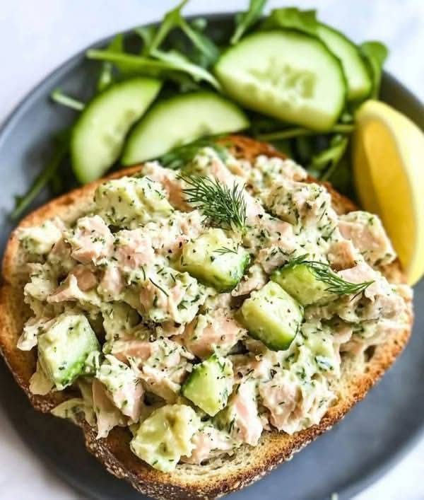 Mediterranean Tuna Salad with Avocado & Greek Yogurt 1