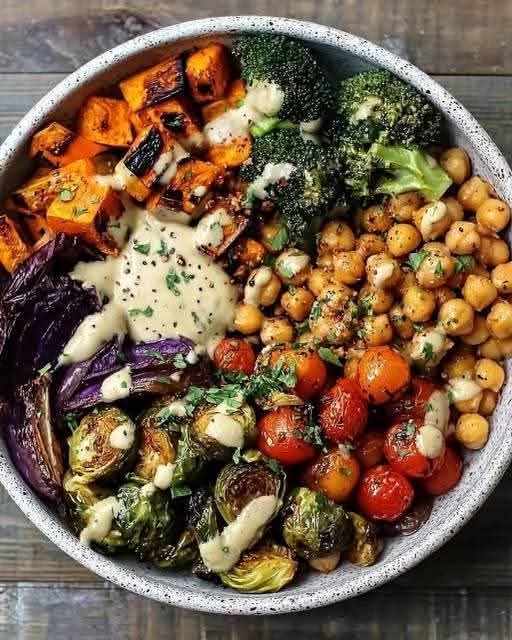 Mediterranean Roasted Veggie Buddha Bowl 1