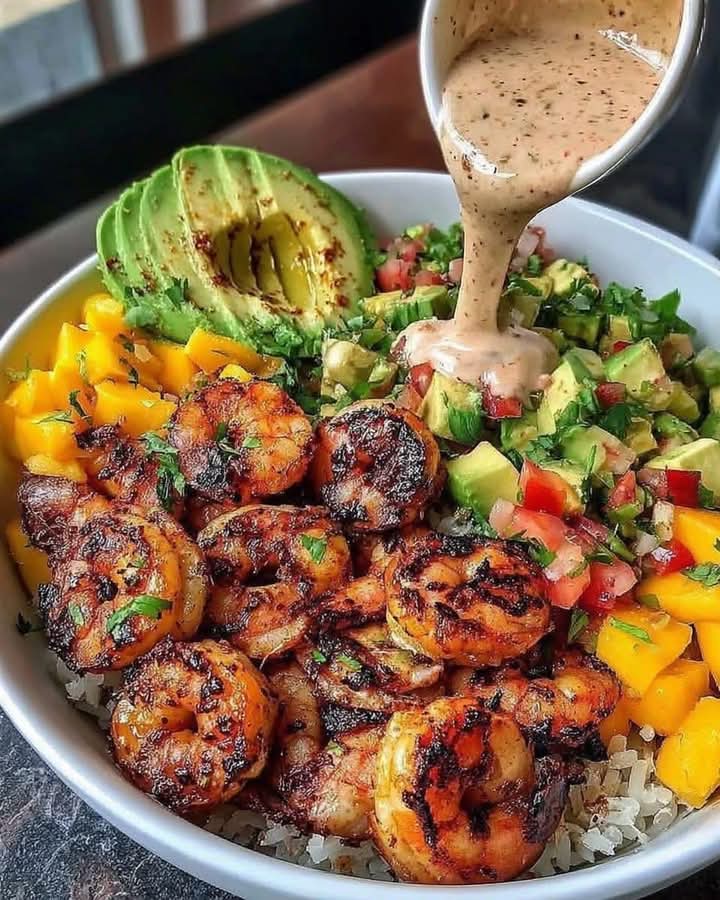 Mediterranean Shrimp and Avocado Bowls with Mango Salsa & Lime-Chili Sauce 1