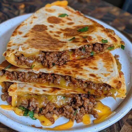 Mediterranean Low-Carb Beef Quesadillas (Diabetic-Friendly) 1