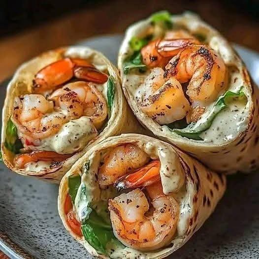 Mediterranean Grilled Shrimp Caesar Wraps: 1