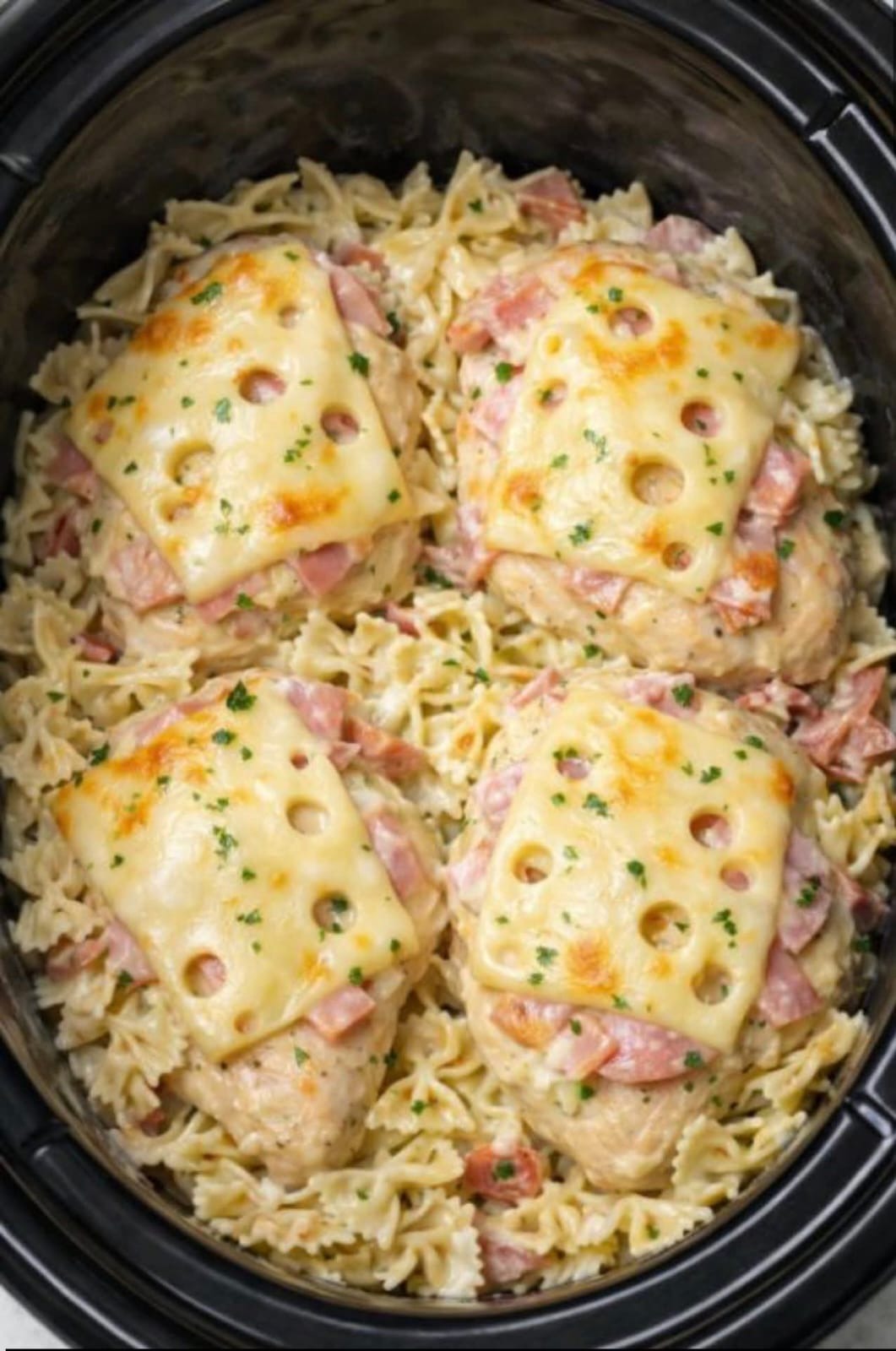 Pot Cheesy Chicken & Ham Pasta 1