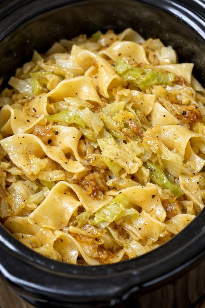 4-ingredient Amish Cabbage Noodles Recipe 1
