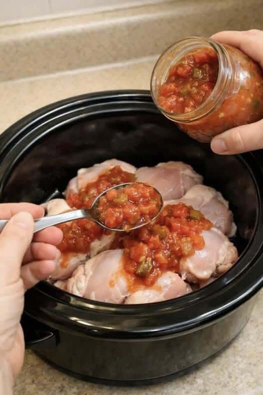 Slow Cooker Salsa Chicken 1